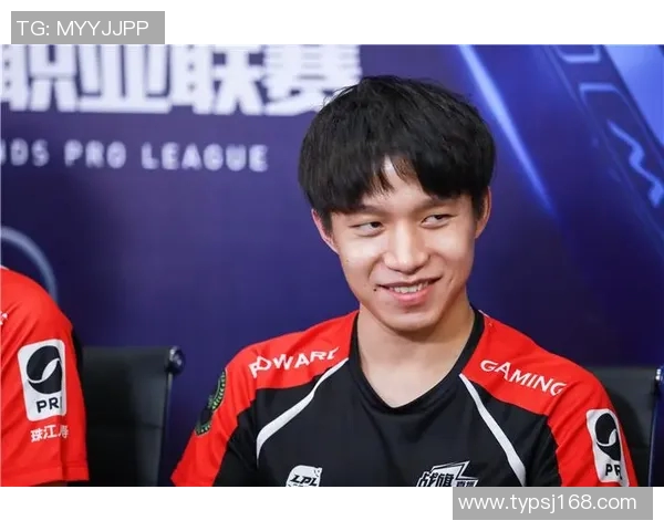 电竞比分与和平精英焦点EDG团队协作的深度分析与探讨 电竞比分与和平精英焦点EDG团队协作的深度分析与探讨