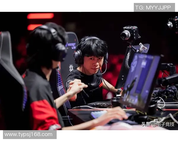 esports数据全球挑战赛积分榜更新FPX以93分稳居第一引发热议